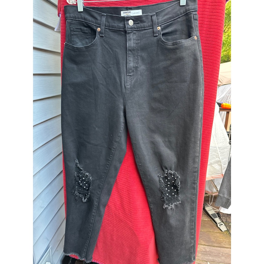 Signature Levi Strauss Black Distressed Mom Jeans High Rise Raw Hem Denim Pants